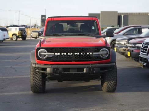 Used 2022 Ford Bronco Wildtrak image 3