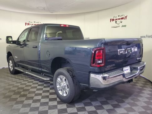 Used 2026 RAM 2500 Big Horn AWD/4WD image 4