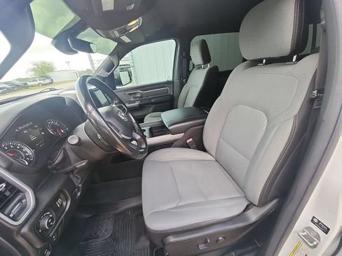 Used 2022 RAM 1500 Big Horn AWD/4WD image 15