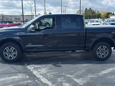 Used 2016 Ford F150 XLT w/ Equipment Group 302A Luxury AWD/4WD image 4