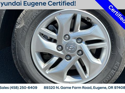 Used 2026 Hyundai Venue SE FWD image 33