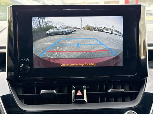 Used 2024 Toyota Corolla SE image 10