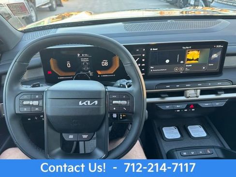 New 2027 Kia Telluride S image 16