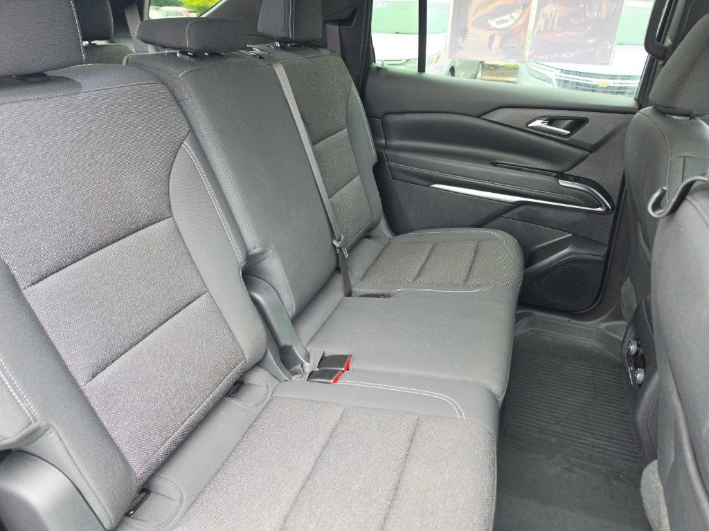 Certified 2024 Chevrolet Traverse LS w/ LPO, Floor Liner Package FWD image 28