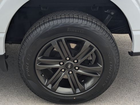 Used 2021 Ford F150 XLT w/ Equipment Group 302A High RWD image 7