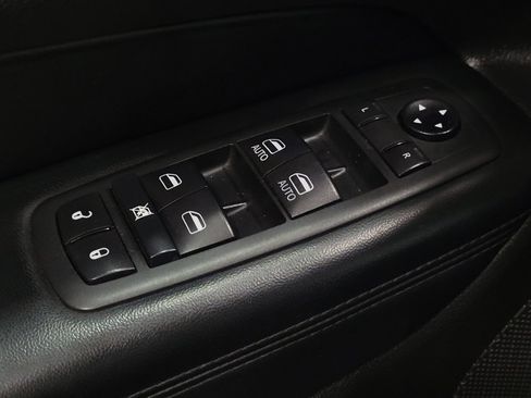 Used 2020 Jeep Grand Cherokee Limited X AWD/4WD image 27