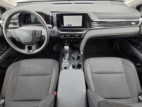 Used 2026 Toyota Camry LE FWD image 13