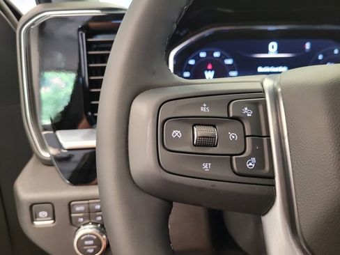 New 2025 GMC Sierra 2500 SLT image 22