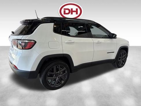 New 2026 Jeep Compass Limited image 7