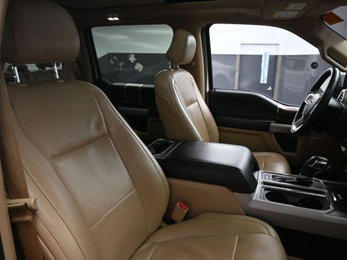 Used 2016 Ford F150 Lariat w/ Equipment Group 502A Luxury image 23