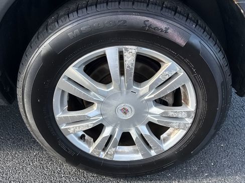 Used 2010 Cadillac SRX Luxury image 12