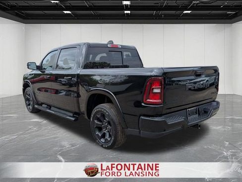 Used 2025 RAM 1500 Big Horn AWD/4WD image 3