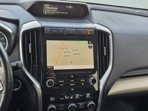 Used 2022 Subaru Ascent Limited w/ Technology Package image 12