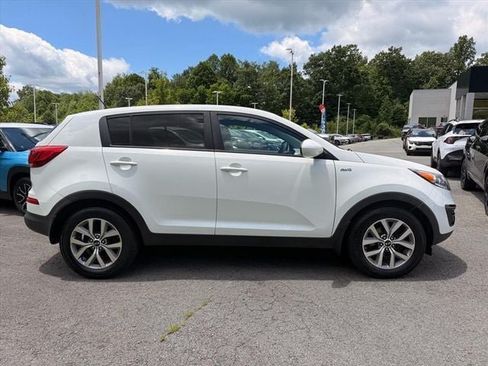 Used 2016 Kia Sportage LX AWD/4WD image 12