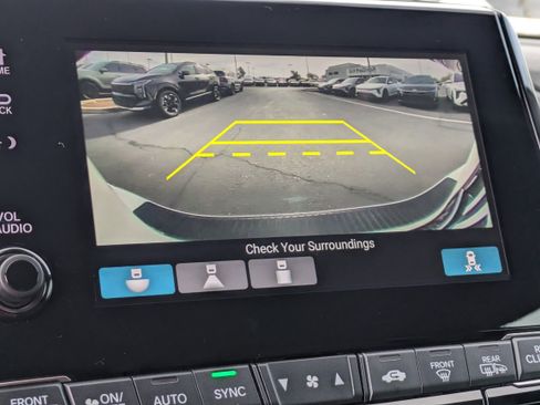 Used 2024 Honda Odyssey Sport image 30