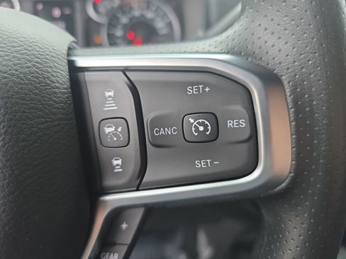 New 2025 RAM 2500 Tradesman w/ Chrome Appearance Group AWD/4WD image 18