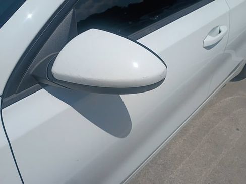Used 2020 Kia Forte LXS FWD image 12