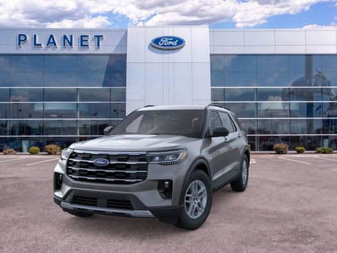 New 2026 Ford Explorer Active w/ Active Comfort Package RWD image 2