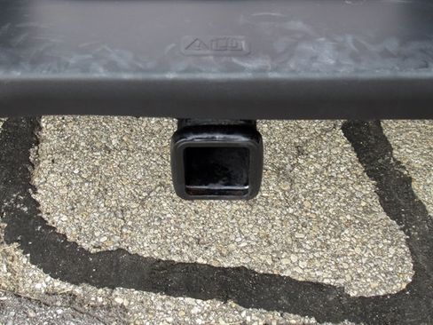 Used 2020 Ford F150 Platinum w/ Technology Package image 9