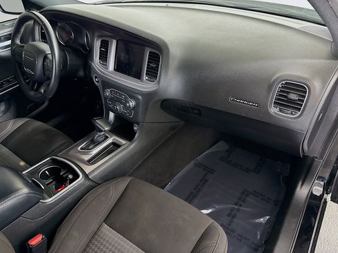Used 2023 Dodge Charger SXT RWD image 30