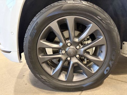 Used 2018 Jeep Grand Cherokee High Altitude AWD/4WD image 50