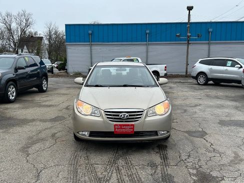Used 2010 Hyundai Elantra GLS image 3