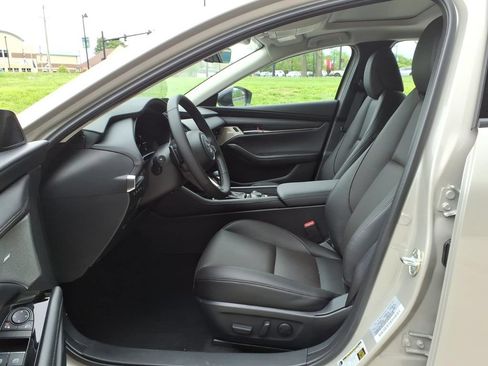 New 2026 MAZDA MAZDA3 2.5 Turbo Sedan w/Premium Plus AWD/4WD image 14