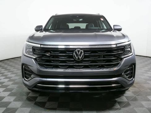 Certified 2024 Volkswagen Atlas Cross Sport SEL R-Line image 36