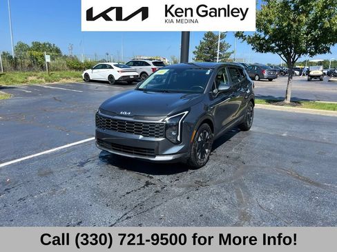 Certified 2026 Kia Sportage LX FWD image 3