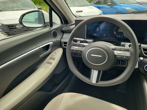 Used 2024 Hyundai Sonata SEL FWD image 14