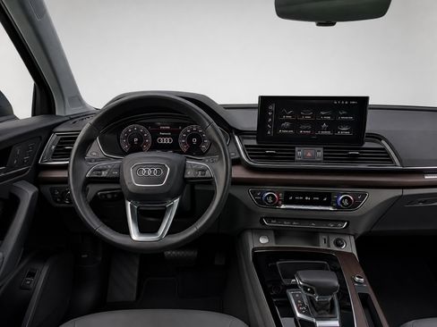Certified 2021 Audi Q5 2.0T Premium Plus w/ Premium Plus Package AWD/4WD image 25