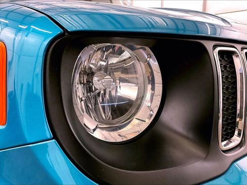 Used 2021 Jeep Renegade Latitude image 27