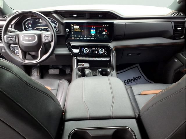 Used 2023 GMC Sierra 1500 AT4 w/ Technology Package AWD/4WD image 12