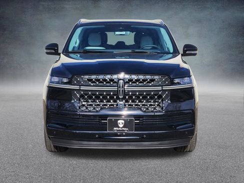 New 2026 Lincoln Navigator Black Label image 2