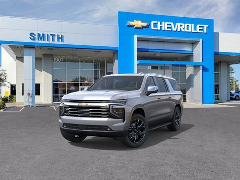 New 2026 Chevrolet Suburban Premier AWD/4WD image 8