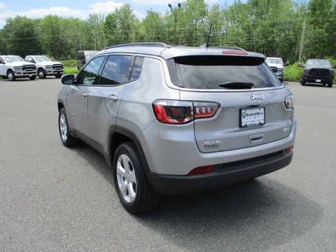 Certified 2021 Jeep Compass Latitude w/ Convenience Group AWD/4WD image 7