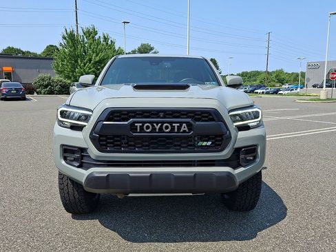 Used 2021 Toyota Tacoma TRD Pro AWD/4WD image 5