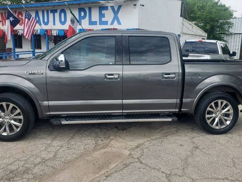Used 2015 Ford F150 Lariat w/ Equipment Group 502A Luxury RWD image 7
