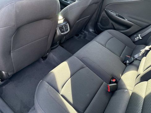 Used 2024 Chevrolet Malibu LT image 14