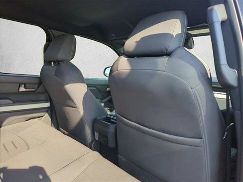 Certified 2024 Toyota Tacoma TRD Off-Road AWD/4WD image 21