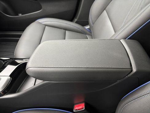 New 2026 Buick Envista Sport Touring w/ Convenience I Package FWD image 28