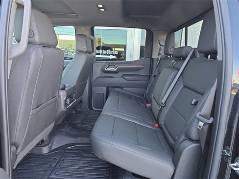 New 2026 GMC Sierra 1500 SLT w/ SLT Premium Plus Package image 15