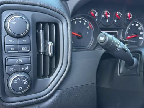 Used 2025 Chevrolet Silverado 1500 Custom AWD/4WD image 19