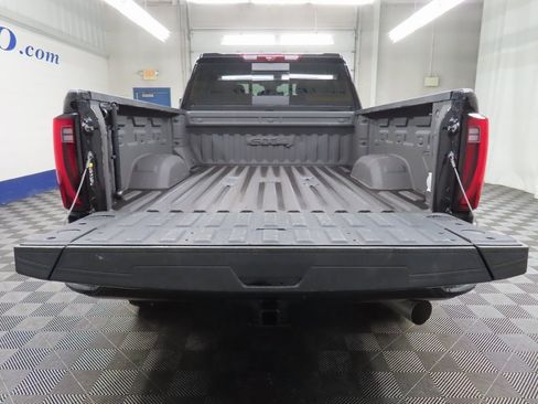 Used 2024 GMC Sierra 3500 Denali w/ Denali Reserve Package image 44