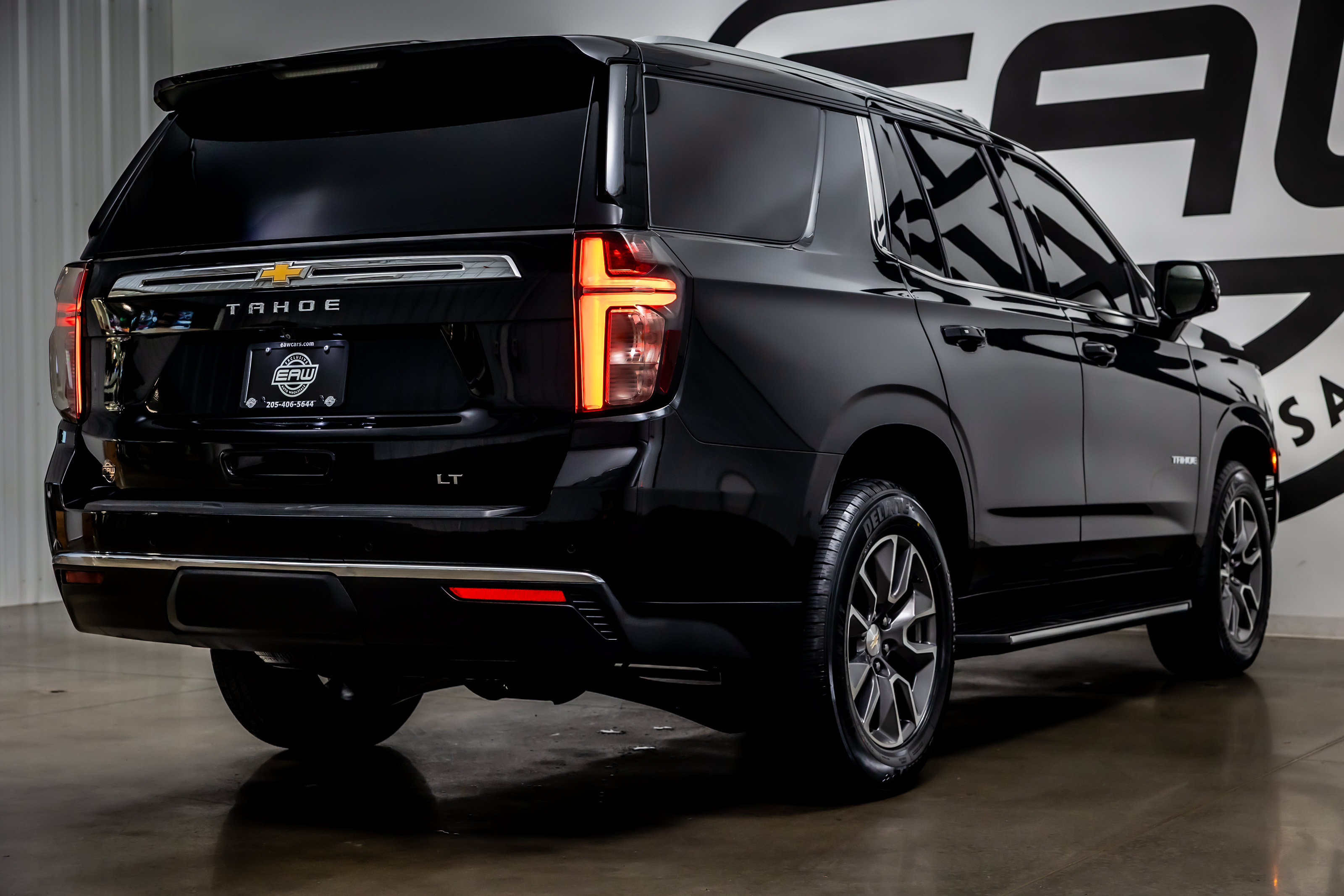 Used 2022 Chevrolet Tahoe LT w/ Luxury Package RWD image 32