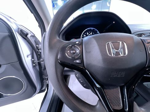 Used 2022 Honda HR-V EX image 20