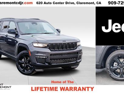 New 2025 Jeep Grand Cherokee L Limited w/ Black Appearance Package