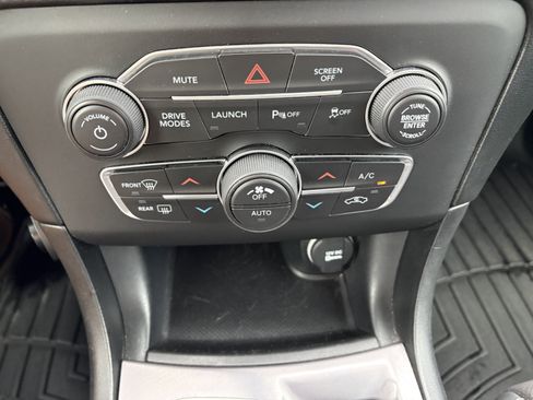 Used 2020 Dodge Charger Scat Pack w/ Plus Group RWD image 16
