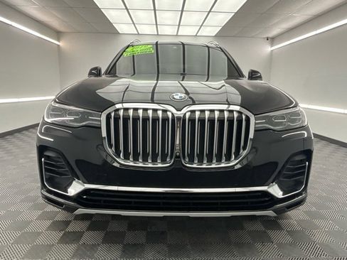 Used 2019 BMW X7 xDrive40i w/ Parking Assistance Package image 2