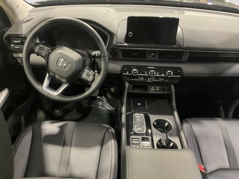 Used 2023 Honda Pilot Touring image 20